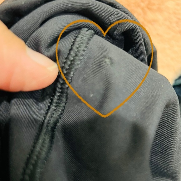 Lululemon Outrun Ruched Mesh Pocket Luxtreme Cropped leggings size 6 - Picture 17 of 17